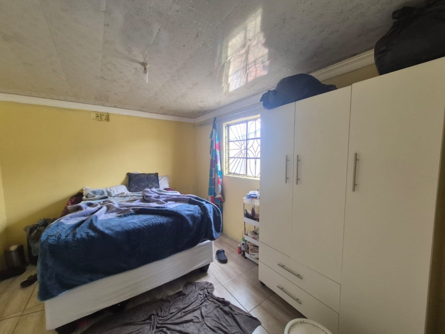 2 Bedroom Property for Sale in Kwazakhele Eastern Cape